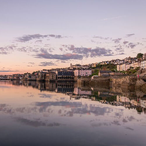 Night view from Greenbank Falmouth Cornwall - Lugo Rock Bed & Breakfast